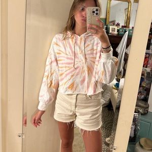 Lelis tie dye crop hoodie
